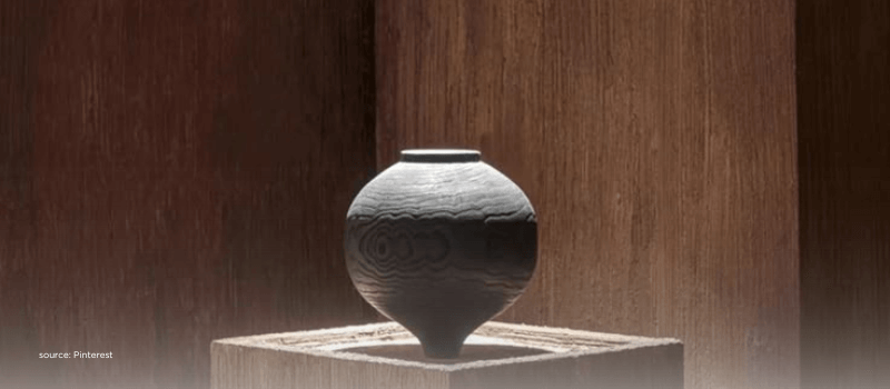 Single clay vessel hints at capital concentration in mega-fund platforms