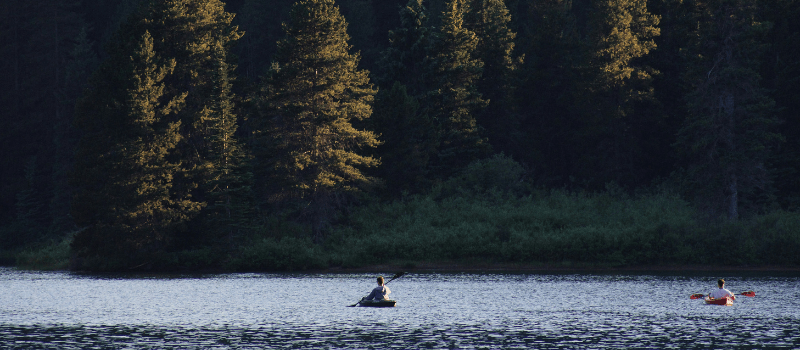 Kayakers on calm water suggest liquidity and steady distributions in India’s AIF market